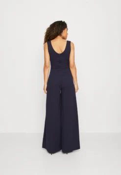 Wal G ASH BELT - Jumpsuit - Navy Blue -Trendgeschäft Für Modische Damenbekleidung 1cc334a4d10e47c9a53bd56781d9cdd1