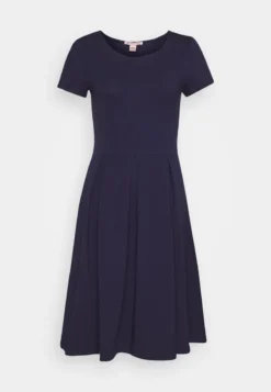 Anna Field Jerseykleid - Maritime Blue 10 Anna Field Jerseykleid - Maritime Blue -Trendgeschäft Für Modische Damenbekleidung 351b2fb2370b476085e973d832e06d6c