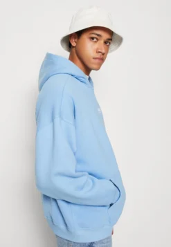 YOURTURN SUPER OVERSIZED UNISEX - Kapuzenpullover - Light Blue -Trendgeschäft Für Modische Damenbekleidung 38b80b867e014ab69f166bbc65c4a779