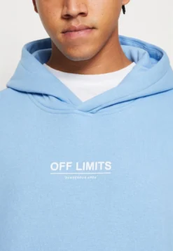 YOURTURN SUPER OVERSIZED UNISEX - Kapuzenpullover - Light Blue -Trendgeschäft Für Modische Damenbekleidung 3ed76e898ca34c58b3bd5bcb37cbf7aa