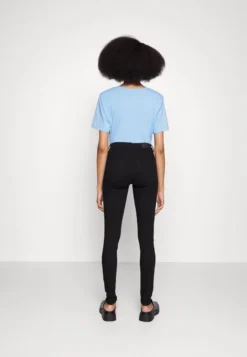 Edc By Esprit MEDIUM RISE - Jeggings - Black Rinse -Trendgeschäft Für Modische Damenbekleidung 4fe4837aeb30411ab4669ee942854fb4