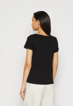 Anna Field 3 PACK - T-Shirt Basic - Black/white/mottled Light Grey 8 Anna Field 3 PACK - T-Shirt Basic - Black/white/mottled Light Grey -Trendgeschäft Für Modische Damenbekleidung 52b55584a4f34fd6b2a6e39ab82a4a70