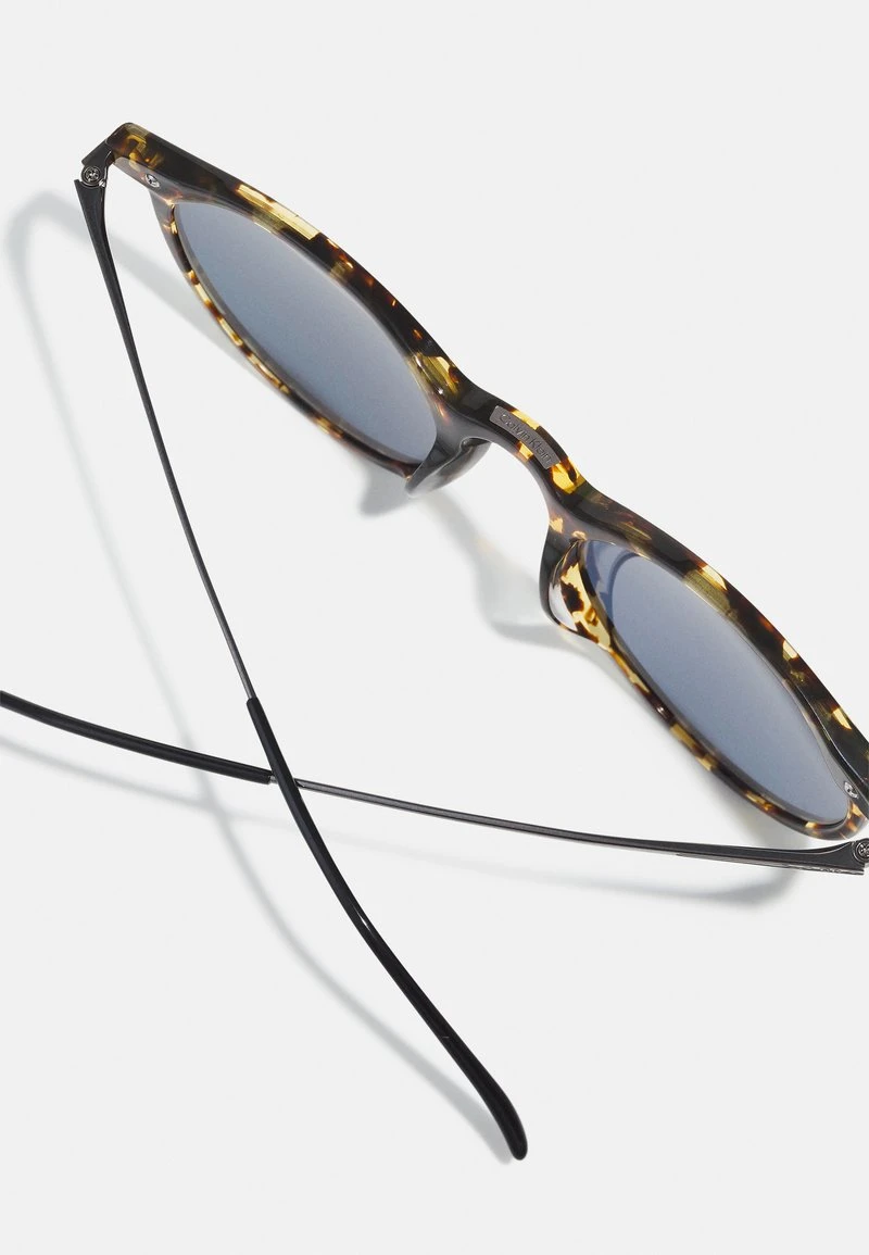 Calvin Klein UNISEX - Sonnenbrille - Vintage Havana 3 Calvin Klein UNISEX - Sonnenbrille - Vintage Havana – Bild 3