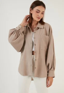 LELA Hemdbluse - Mink Color 10 LELA Hemdbluse - Mink Color -Trendgeschäft Für Modische Damenbekleidung 6f5a328aa0f4430f86ee1efabaed5089
