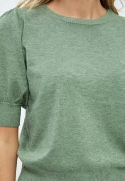 Minus LIVA - T-Shirt Basic - Basil Green Melange -Trendgeschäft Für Modische Damenbekleidung 910b9d1b16ca480b96e6ca14e3c87798