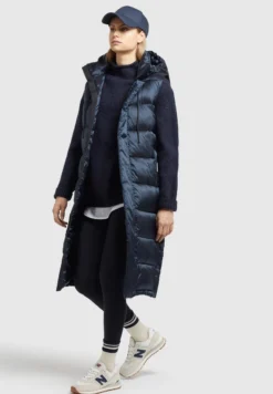 Khujo TOURIN - Weste - Dunkelblau -Trendgeschäft Für Modische Damenbekleidung 94897877bd564ecca671a0e146a24b34