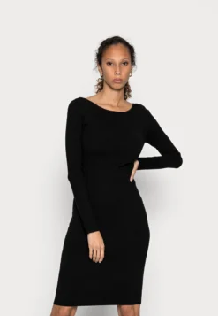 Anna Field OFFENER RÜCKEN BODYCON MINI STRICKKLEID - Etuikleid - Black -Trendgeschäft Für Modische Damenbekleidung ae24ededa50648bf920e681ebf84b24f