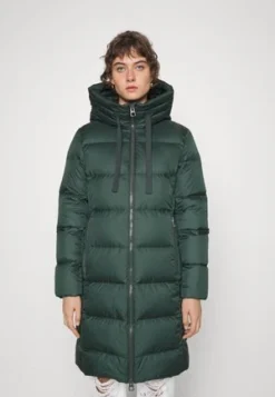 Marc O'Polo COAT LONG FIX HOOD WITH DRAWSTRING LONG ZIPPER - Daunenmantel - Hickory Brown -Trendgeschäft Für Modische Damenbekleidung af62c376bc4d4198be918f890b4ea35a