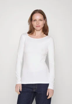 Anna Field 2 PACK - Langarmshirt - White/green 9 Anna Field 2 PACK - Langarmshirt - White/green -Trendgeschäft Für Modische Damenbekleidung c1921cb821434906a8deea7b799d682f