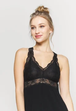 Anna Field ANNA VISCOSE DRESS - Nachthemd - Black 9 Anna Field ANNA VISCOSE DRESS - Nachthemd - Black -Trendgeschäft Für Modische Damenbekleidung cc53c87e9ae54322bf91806641c1165f