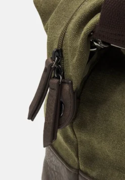 Pier One UNISEX - Weekender - Khaki -Trendgeschäft Für Modische Damenbekleidung d132e15582454700aa44d4e3c2e0a9fa